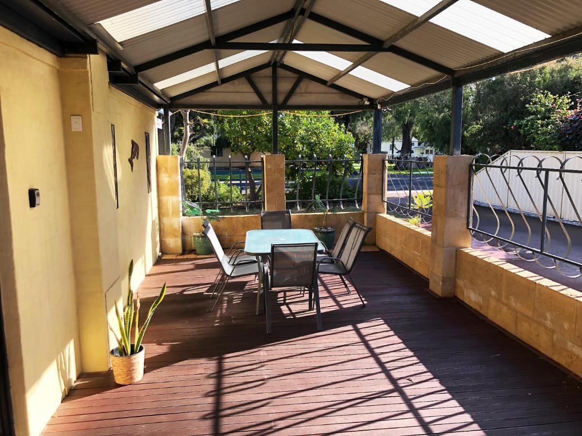 Observatory Guesthouse - Adults Only Busselton Exterior photo