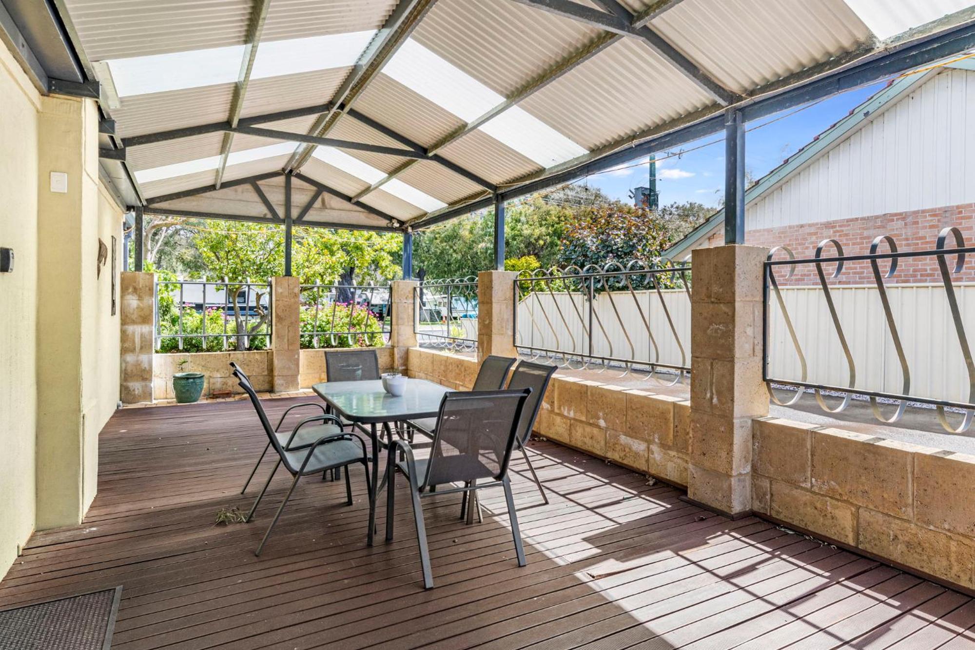 Observatory Guesthouse - Adults Only Busselton Exterior photo